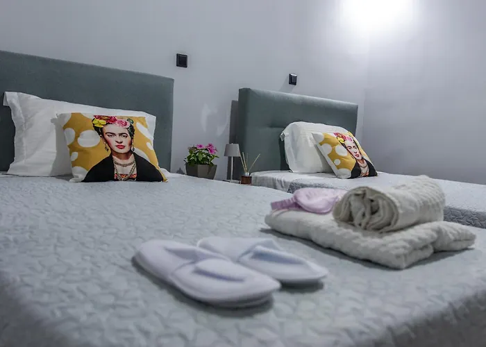 Olive & Stone Villa Lutráki