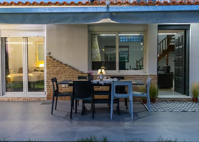 Villa Olive & Stone *