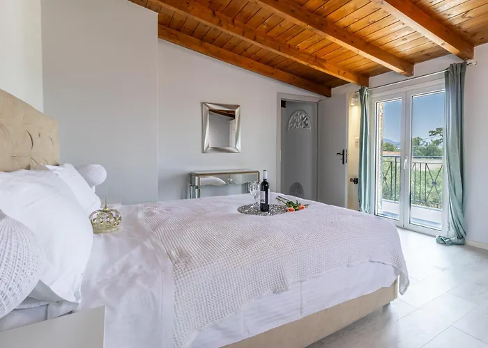 Villa Olive&stone Loutráki